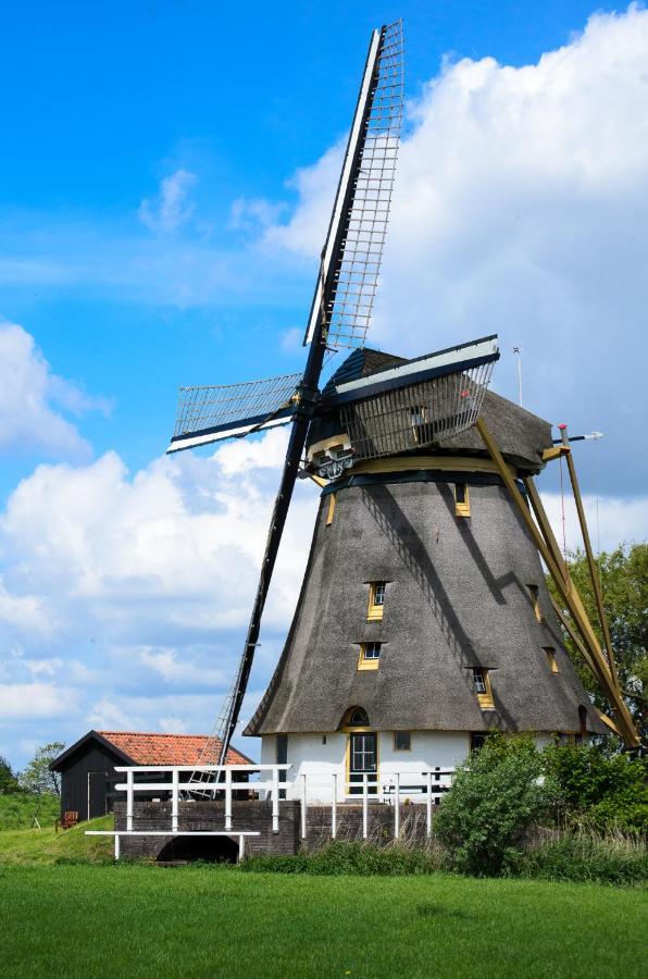 Mondriaanmolen, A Real Windmill Close To Amsterdam Abcoude Exterior photo